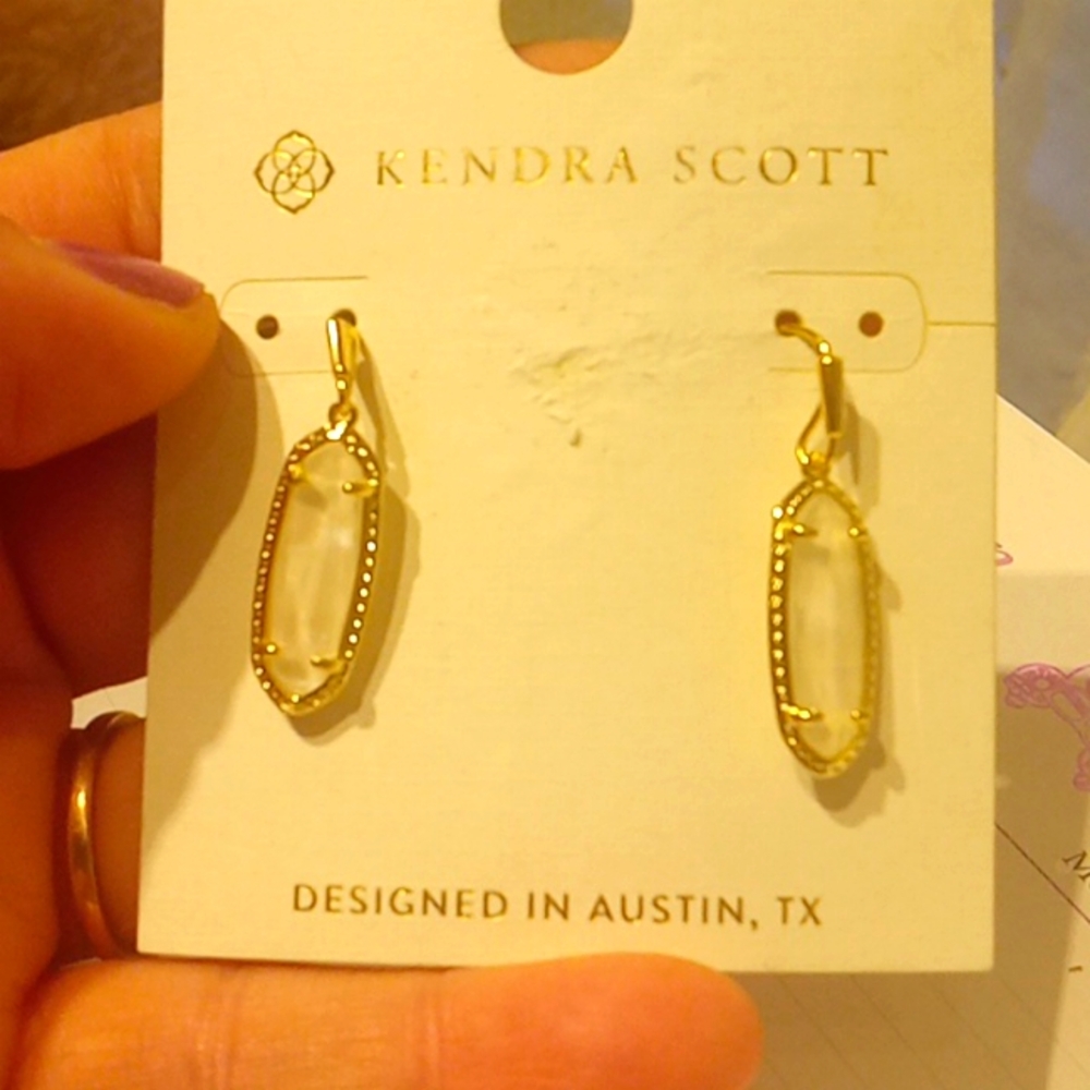 Kendra scott shell earrings - Picture 2 of 4